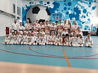 2026 ударов выполнили спортсмены-каратисты