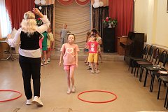 Дискотека собрала шиханских детей