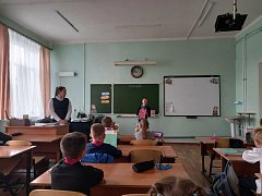 Международный день библиотек - отличный повод вспомнить, как здорово, когда книга становится другом! 