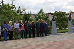 Митинг-реквием прошел на площади у Вечного огня в День памяти и скорби