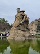 Школьная экскурсия: история и памятники Волгограда