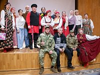 Для героев СВО в Саратовской филармонии исполнили русские народные песни