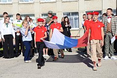 Первое сентября отметили в шиханской школе