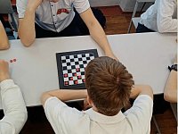 ШАХМАТНО-ШАШЕЧНЫЙ ТУРНИР ПРОДОЛЖАЕТСЯ