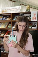 Шиханские ребята смастерили лягушат