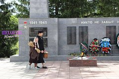 В Шиханах прошел митинг ко Дню памяти и скорби