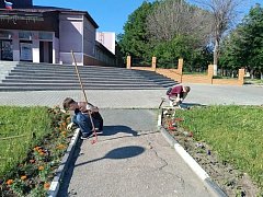 В МО г. Шиханы реализуется программа временного трудоустройства несовершеннолетних граждан
