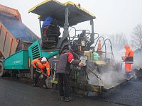 В Базарно-Карабулакском районе ремонтируют дорогу с опережением на год 