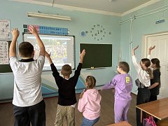 Шиханские школьники совершили путешествие в страну радости