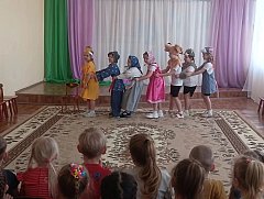 Детский сад отметил международный День театра