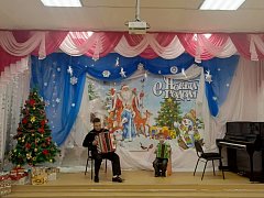 В Детской школе искусств прошел праздничный новогодний  концерт