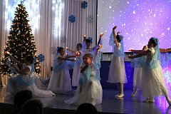 Концертная программа «Время сказочных чудес» прошла в честь Дня артиста