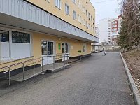 Завершен первый этап новой региональной программы по благоустройству дворовых территорий больниц