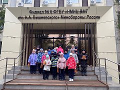 Важные уроки о медицине: для первоклассников прошла экскурсия в госпиталь