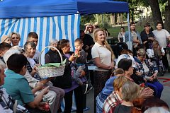 Традиционный праздник «Три Спаса» отметили в городском парке
