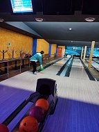 Социальный туризм привел пенсионеров Федоровского района в боулинг Энгельса