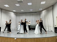 В Детской школе искусств провели мастер-класс по современной хореографии