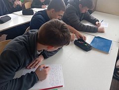 Шиханские школьники написали письма Победы для бойцов СВО