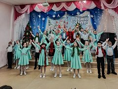 В Детской школе искусств прошел праздничный новогодний  концерт