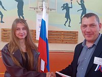 Молодость выбирает будущее: на участке №1674 активно голосуют студенты