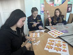 Ко Дню учителя старшеклассники подготовили праздничное поздравление