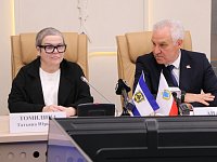 Саратовская и Херсонская областные Думы заключили соглашение о сотрудничестве