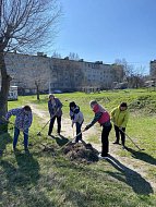 Отличный день для добрых дел - Шиханы становятся чище благодаря субботникам 