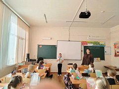 Международный день библиотек - отличный повод вспомнить, как здорово, когда книга становится другом! 